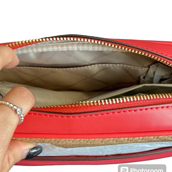 Michael Kors NWT! Jet Set Large East West Crossbody Bag - Straw Embroidered Logo - Picture 3 of 12